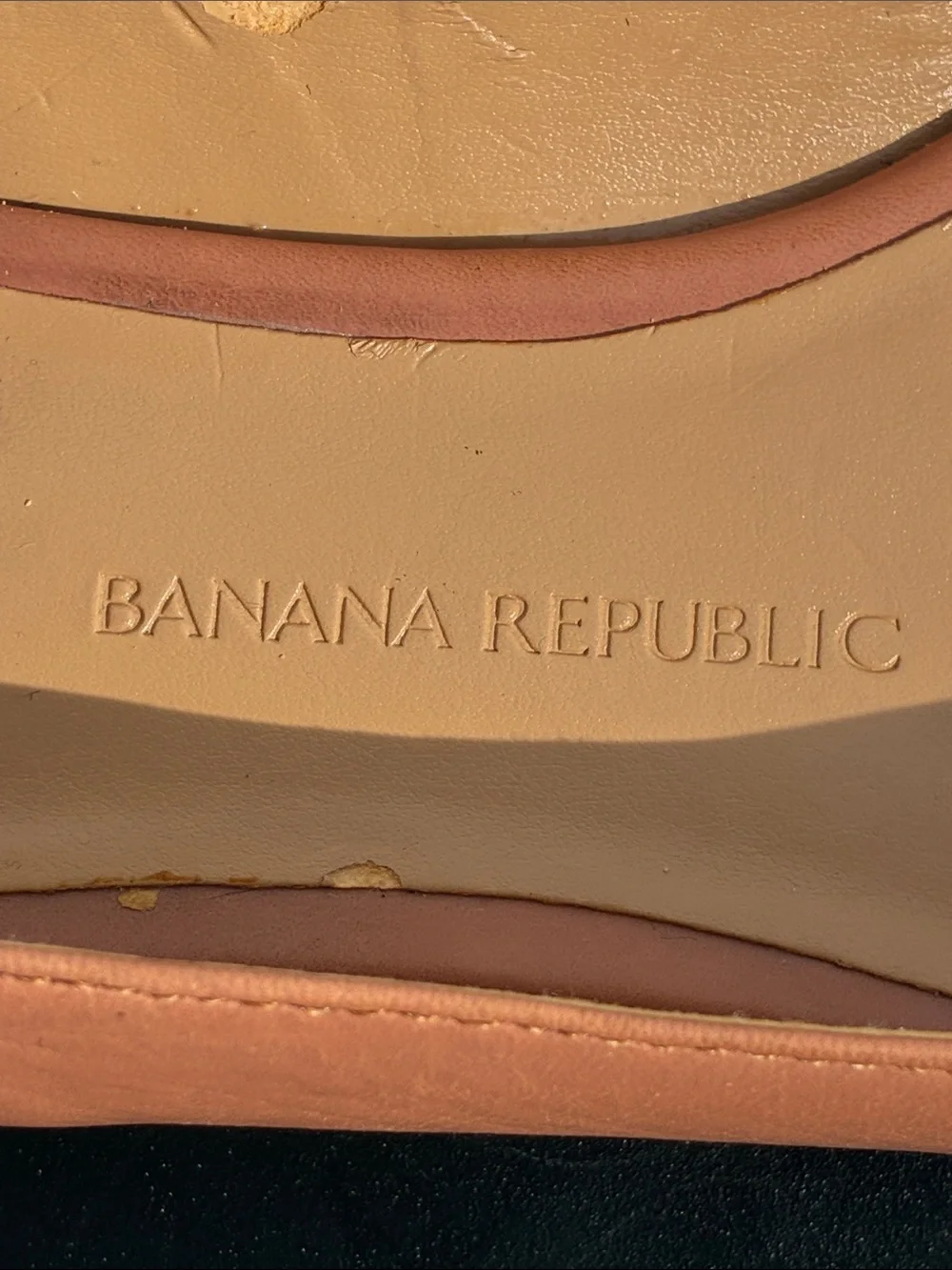 Banana Republic Anika Peach-Tan Leather Tasseled Pointed Toe Flats in 6.5